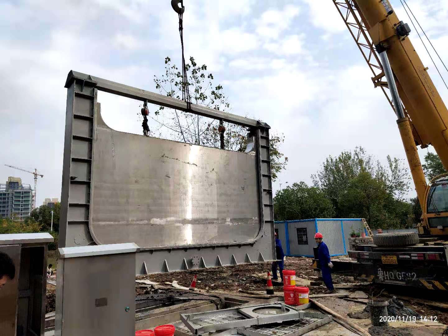 Һ�����D(zhu��n)ʽ���T